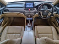 honda-accord-2010-small-6