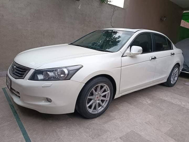honda-accord-2010-big-1