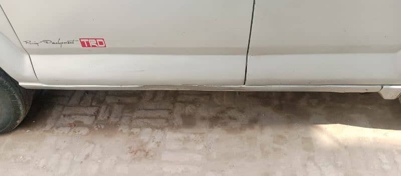 suzuki-apv-2006-big-4