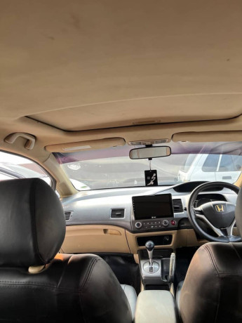 honda-civic-full-optional-automatic-2009-big-17