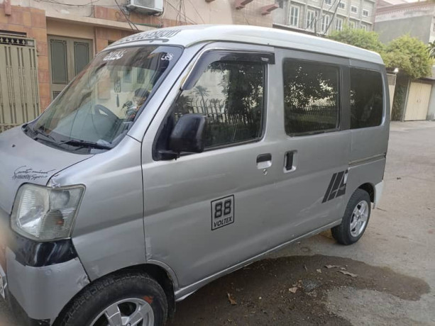 daihatso-hijet-712-big-0