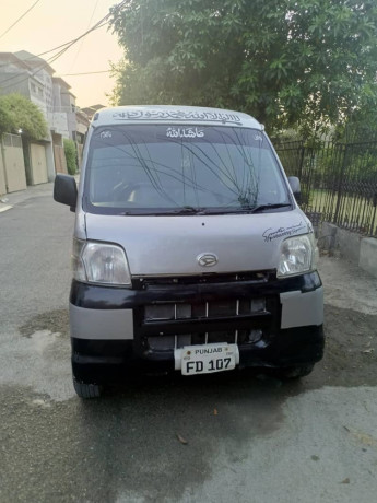 daihatso-hijet-712-big-2