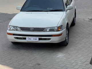 20d-corolla-2001