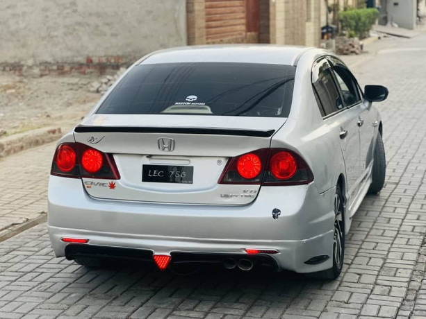 honda-civic-reborn-vti-prosmatec-2009-model-only-for-honda-lovers-big-6