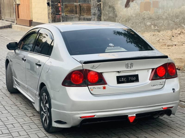 honda-civic-reborn-vti-prosmatec-2009-model-only-for-honda-lovers-big-3