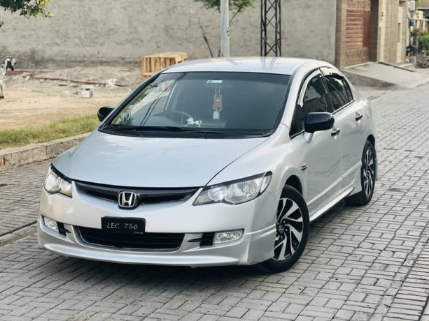 honda-civic-reborn-vti-prosmatec-2009-model-only-for-honda-lovers-big-4