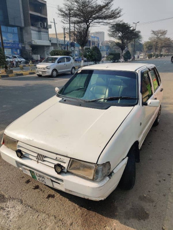 fiat-uno-2002-big-1