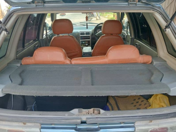 suzuki-cultus-vxr-2013-big-5