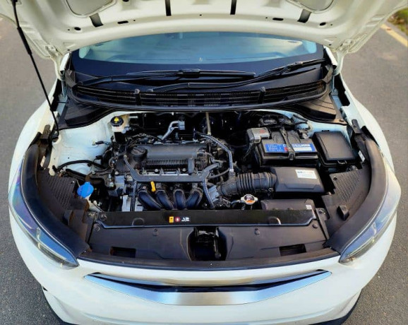 kia-stonic-2024-big-12