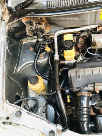 hyundai-santro-club-2003-big-9