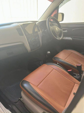 suzuki-wagon-r-2018-big-11
