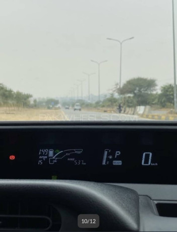 army-officer-used-car-total-genuine-rest-of-bonnet-big-8