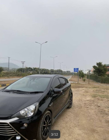 army-officer-used-car-total-genuine-rest-of-bonnet-big-5