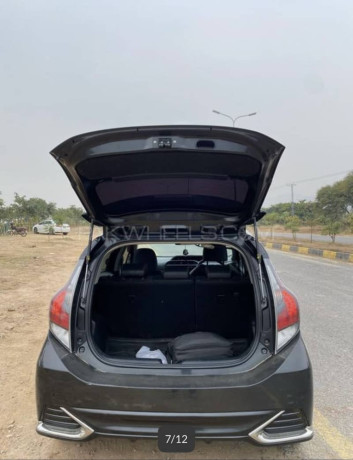 army-officer-used-car-total-genuine-rest-of-bonnet-big-9