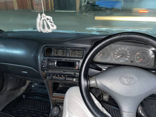 toyota-corolla-xe