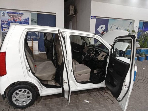 totle-janion-home-used-car-2nd-owner-big-10