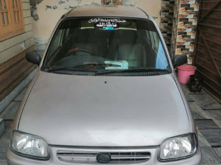daihatsu-cuore-2004