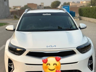 kia-stonic-ex-full-option-2024