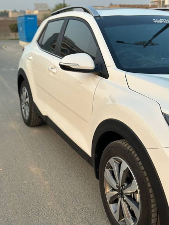 kia-stonic-ex-full-option-2024-big-3