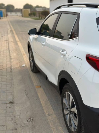 kia-stonic-ex-full-option-2024-big-1