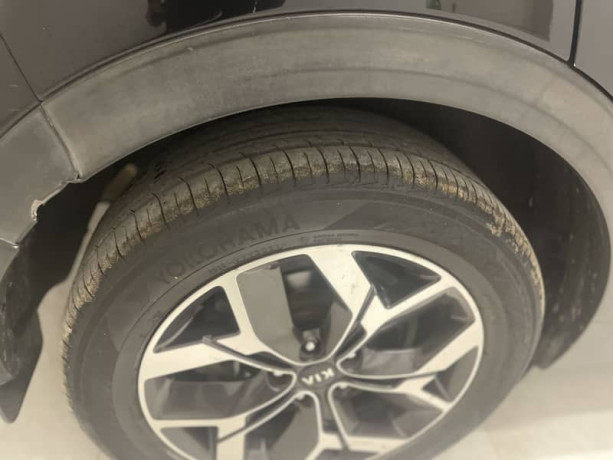 kia-sportage-fwd-big-4