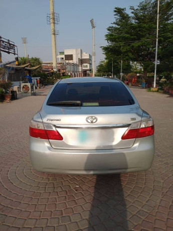 toyota-premio-2008-big-1