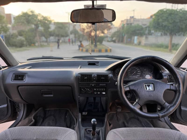 honda-accord-oriel-18-vtec-1993-big-16