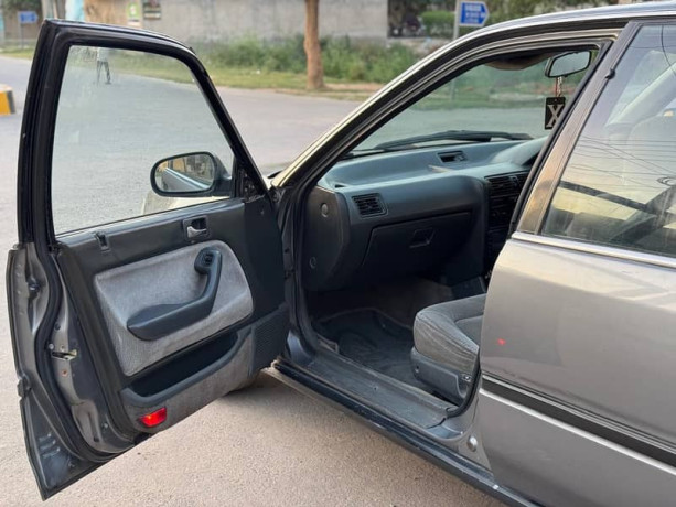 honda-accord-oriel-18-vtec-1993-big-13