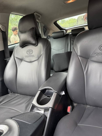 toyota-prius-1418-s-led-package-big-13