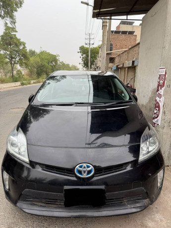 toyota-prius-1418-s-led-package-big-14