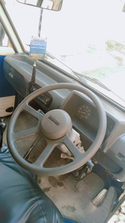 suzuki-bolan-03068607296-big-8