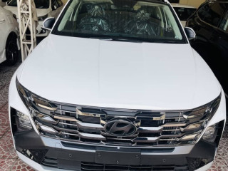 tuscon-hev-awd