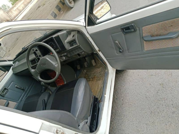 suzuki-mehran-vxr-2013-big-4