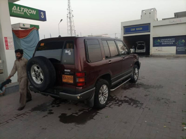isuzu-trooper-available-for-sale-0333610-4750-big-3