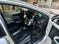 toyota-aqua-2012-small-4