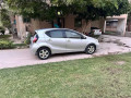 toyota-aqua-2012-small-3