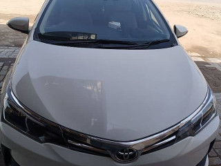 toyota-corolla-gli-2018