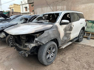 toyota-fortuner-2021