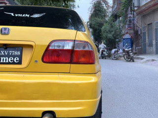 honda-civic-2000-with-sunroof