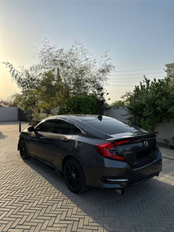 honda-civic-15-turbo-big-1
