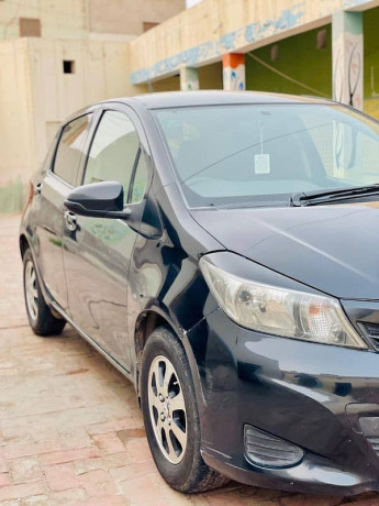 toyota-vitz-10-2011-big-1