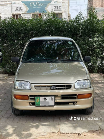 coure-2012-model-all-orignal-percent-garunte-anteek-car-like-zero-big-1
