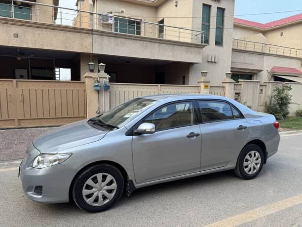 toyota-corolla-gli-2010-manual-big-5