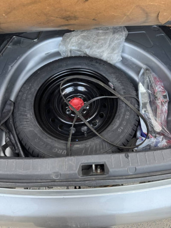 toyota-corolla-gli-2010-manual-big-0