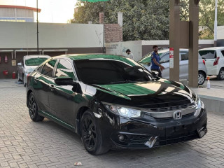 honda-civic-2018-ug-full-option-for-sale