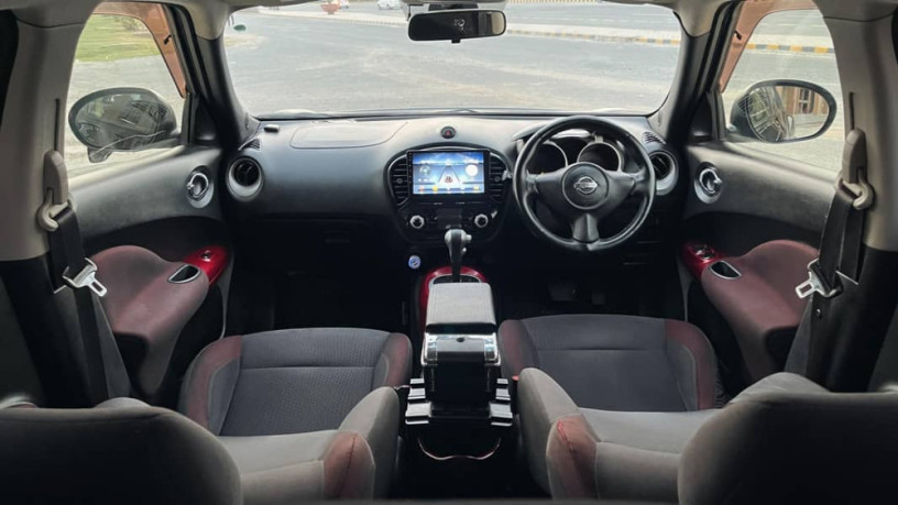 nissan-juke-2012-big-11