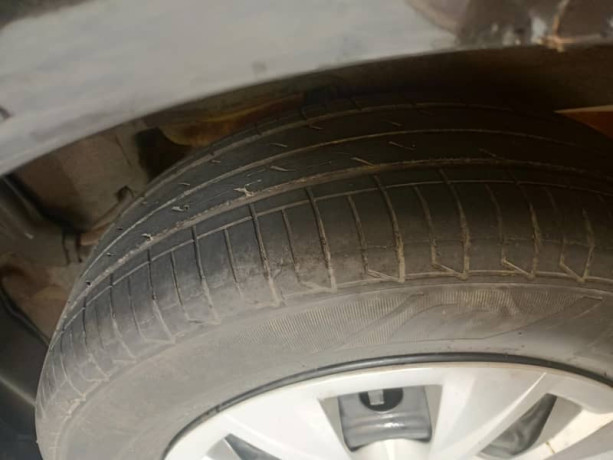 toyota-corolla-xli-2004-model-03008586520-big-15