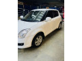suzuki-swift-dlx-small-1