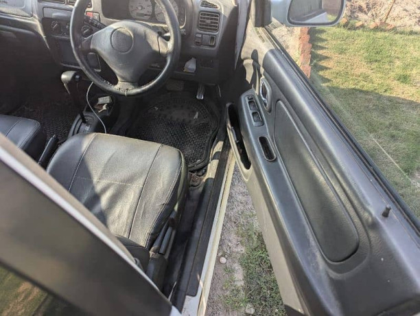 suzuki-alto-2003-big-3