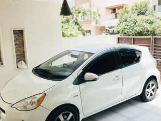 toyota-aqua-g-2012-push-start